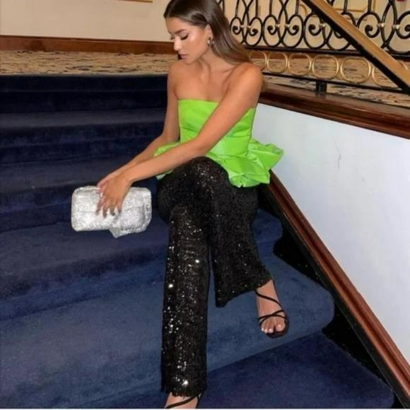 NWT ZARA LIMITED EDITION VOLUMINOUS TOP NEON GREEN XS BLOGGER’S FAVORITE - Picture 10 of 12